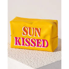 SUN KISSED LG ZIP POUCH