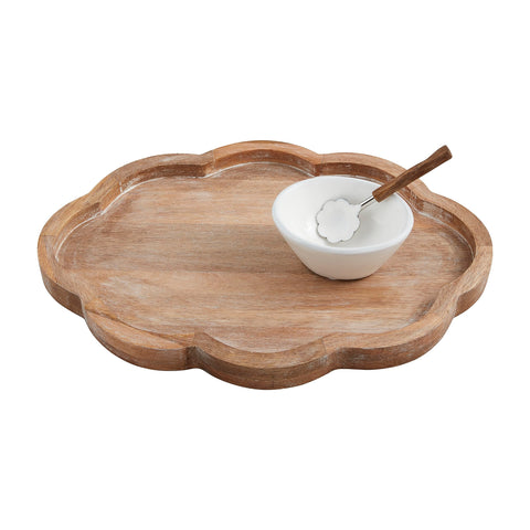 SCALLOPED TRAY