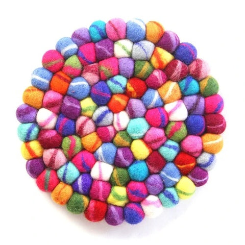 RAINBOW FELT BALL TRIVET
